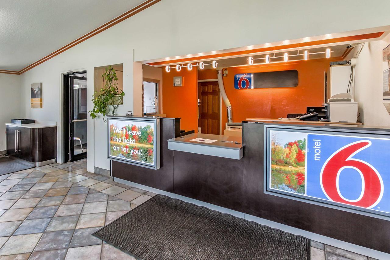 Motel 6 Каламазу Екстериор снимка